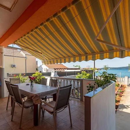 House Anica