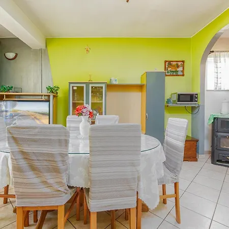 Apartman House Anica Bibinje