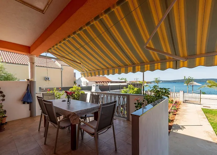 House Anica