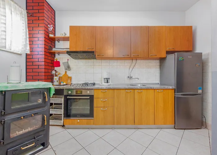 House Anica